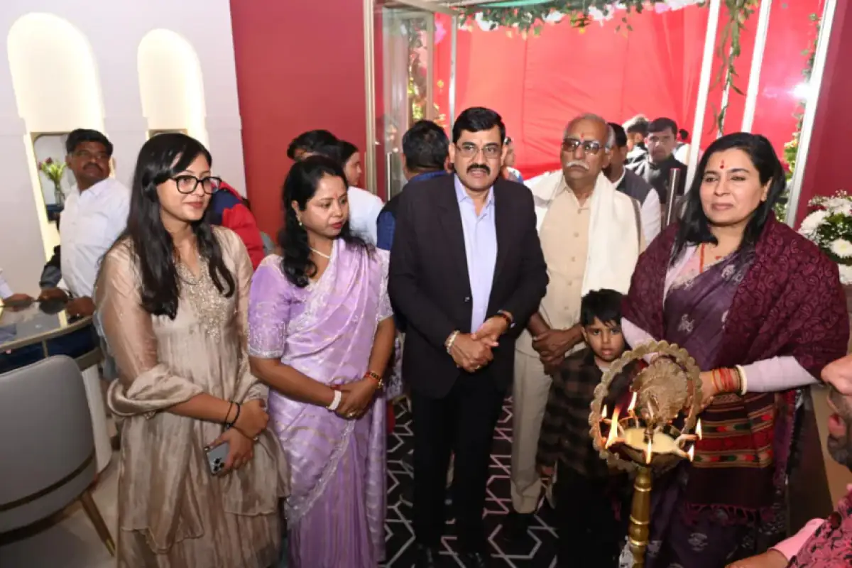 ा फेम टीवी एक्टर गुरुचरण सिंह सोढ़ी ने की जयश्री ज्वेलर्स की शोरूम लॉन्चिंग में शिरकत