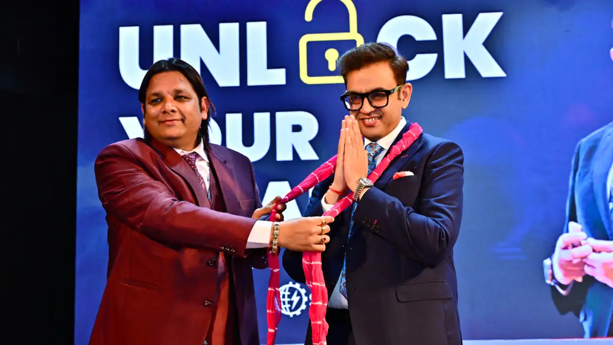 एस्टेट में सफलता