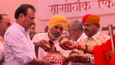 रामदेवरा में सर्व समाज का अनूठा एकता संगम: मारवाड़ महासम्मेलन में जल कलश से लिया जातिवाद के खात्मे का संकल्प